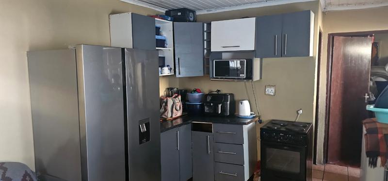 2 Bedroom Property for Sale in Delft Western Cape